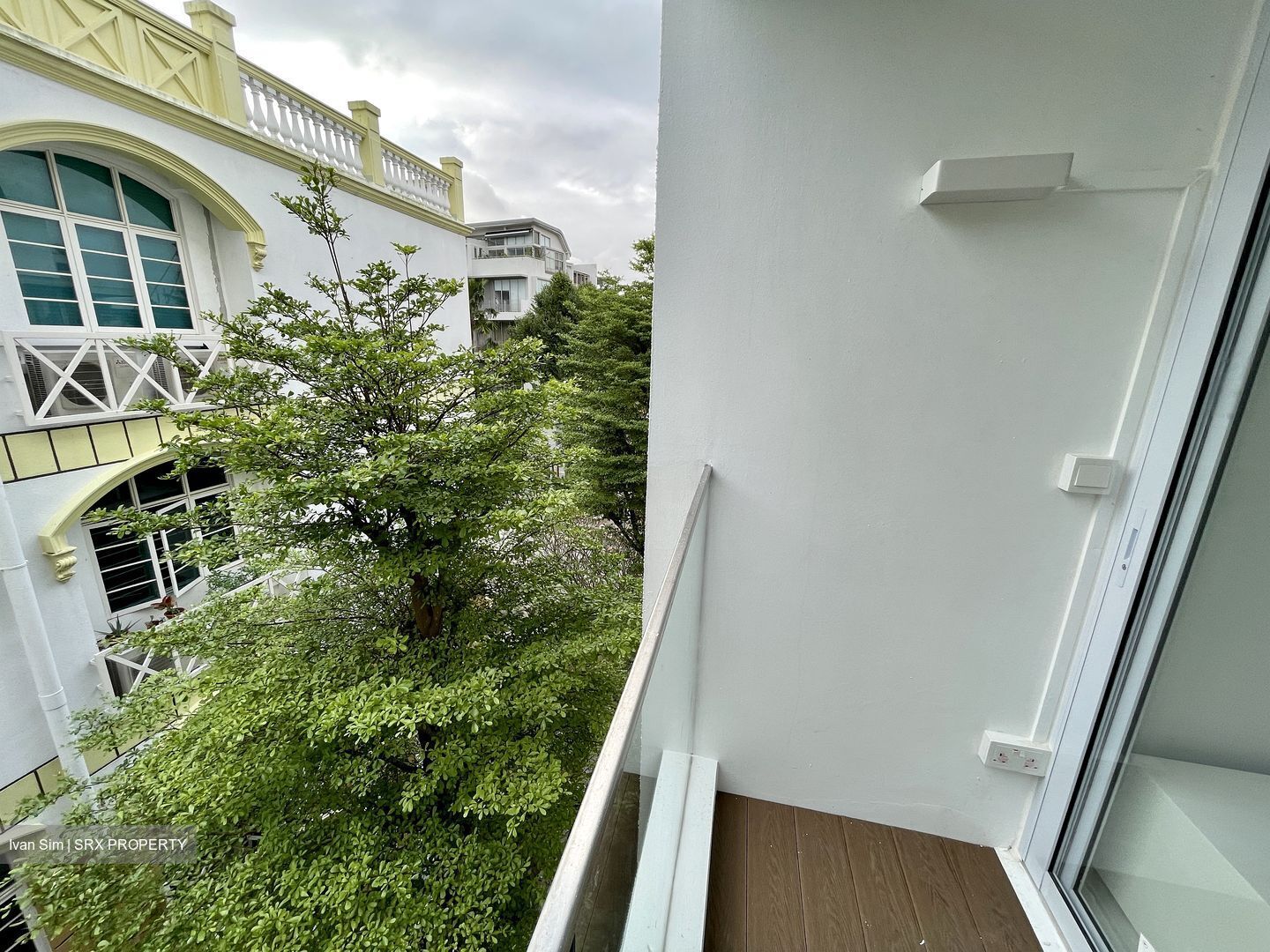 Whitescape (D15), Apartment #553336301